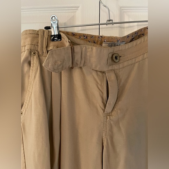 Guess tan lightweight pants size 32 - Picture 4 of 6